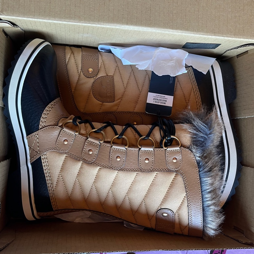 Sorel Tofino II Boots